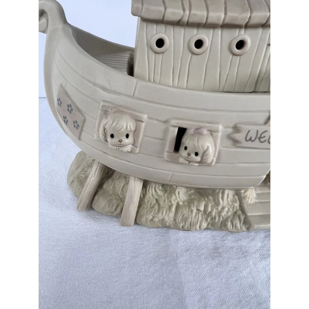Noah's Ark Nightlight Vintage Precious Moments 2 by 2 Porcelain (Please‎ Read)